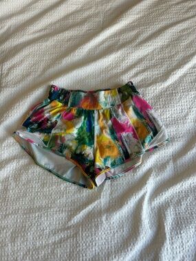 Lululemon Multicolor Abstract Print Women’s Athletic Shorts